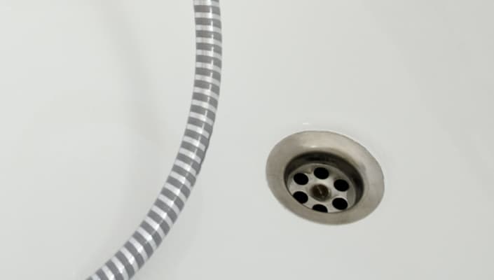Badewannereparatur und Beschichtung: Nachher
